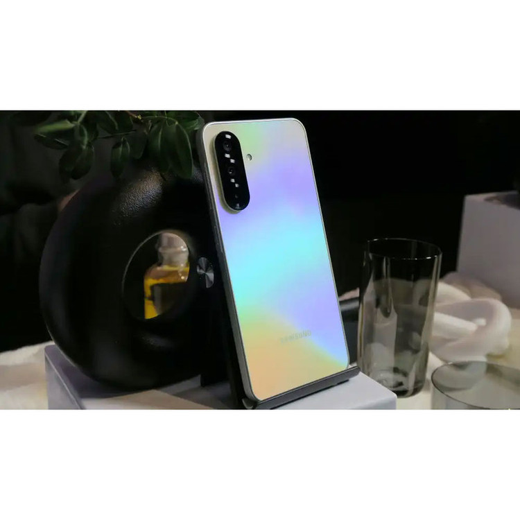 گوشی موبایل سامسونگ مدل Galaxy A36 دو سیم کارت ظرفیت 256 گیگابایت و رم 8 گیگابایت - ویتنام