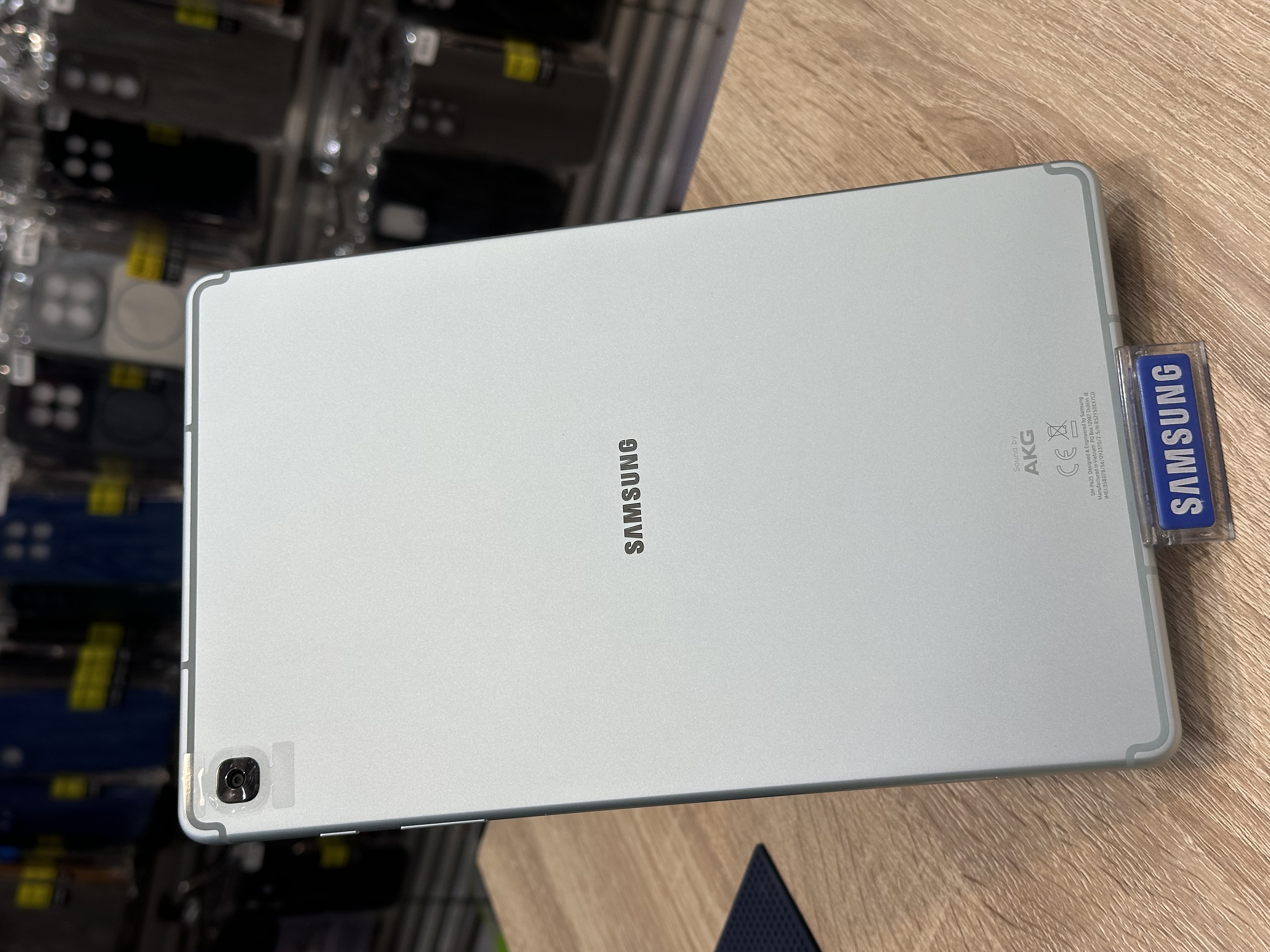 تبلت کارکرده سامسونگ مدل Galaxy Tab S6 Lite 4G (2024) P625 ظرفیت 128 گیگابایت رم 4 گیگابایت - سبز نعنایی