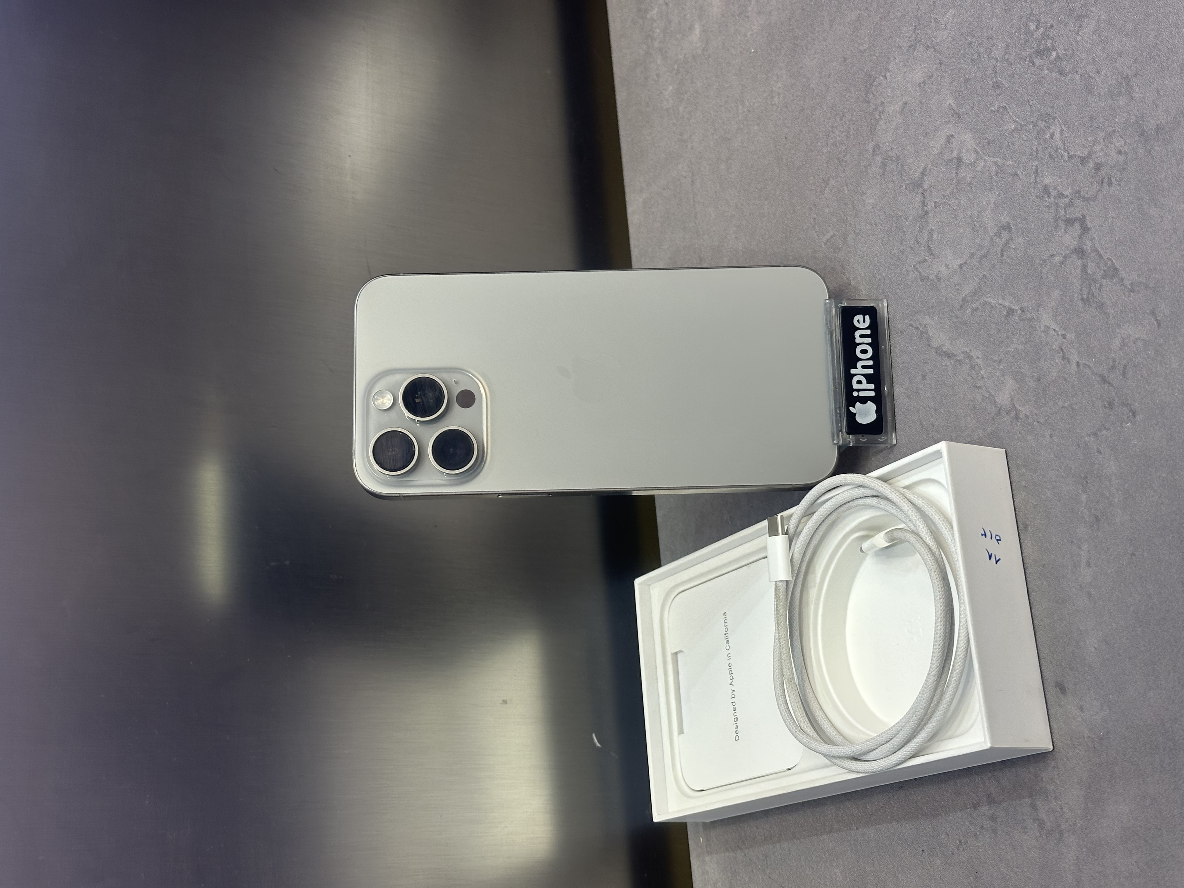 گوشی موبایل اپل iPhone 15 Pro Max ZAA ظرفیت 512 گیگابایت – کارکرده – بدون ریجستر - سلامت باتری 88٪
