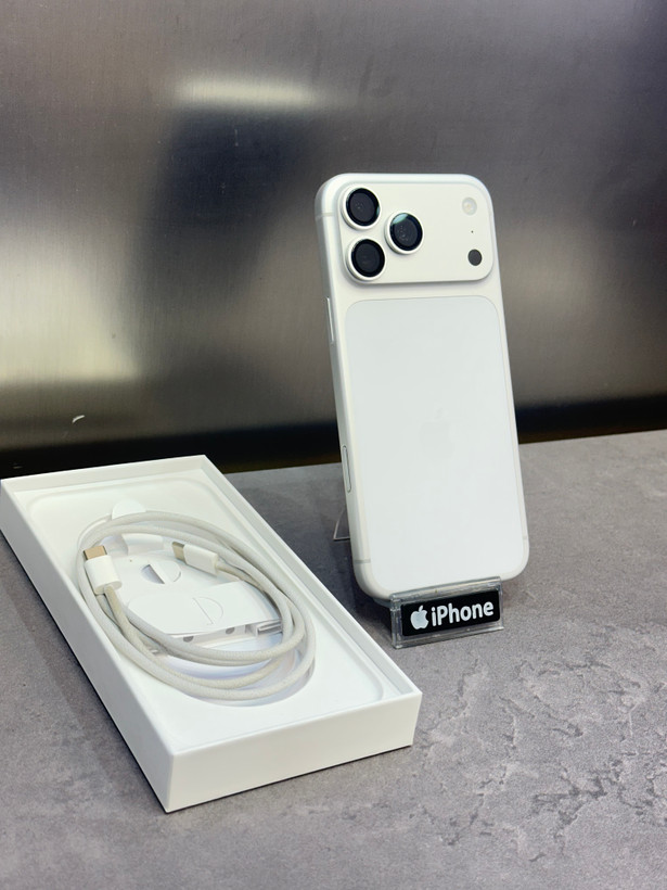 گوشی کارکرده موبایل اپل iPhone 17 Pro Max CHA ظرفیت 256 گیگابایت – با ریجستر – باتری 100٪