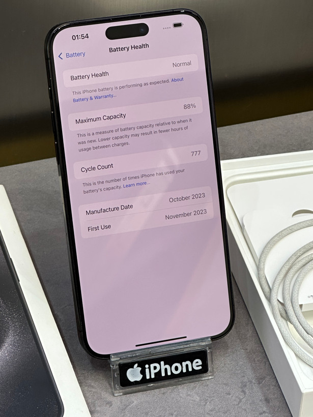 گوشی موبایل اپل iPhone 15 Pro Max ZAA ظرفیت 256 گیگابایت – کارکرده – بدون ریجستر - سلامت باتری 88٪